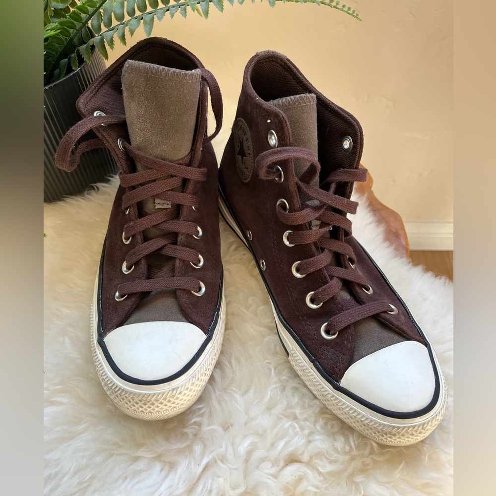 RARE Converse Chuck Taylor All-star Suede Limited Edition Unisex m5/w7 - Picture 2 of 10